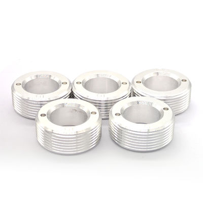 Partes de mecanizado CNC de acero inoxidable Pequeñas piezas de fresado de metales Precisión
